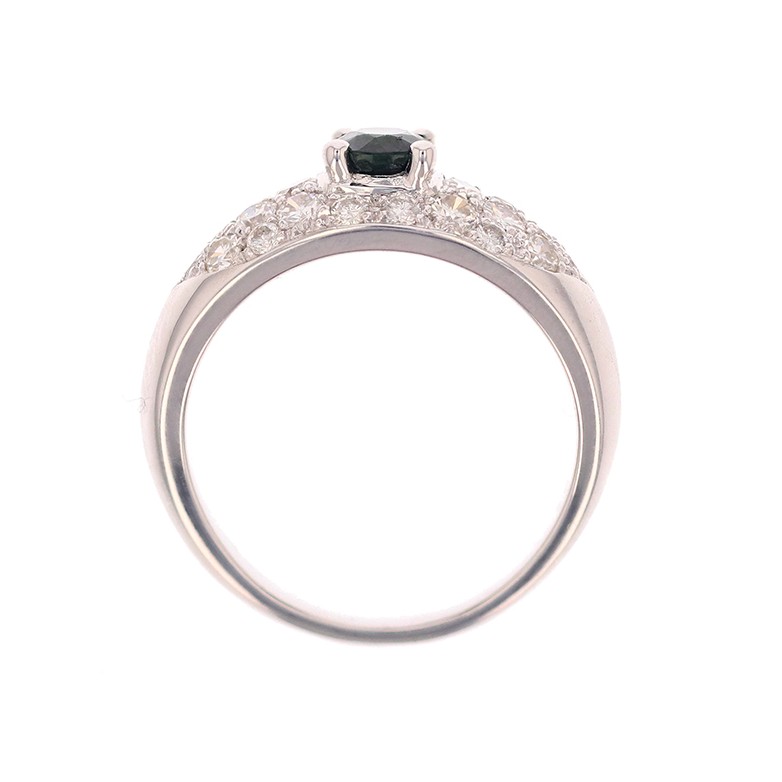 Bague saphir 0.78 carat et diamants 0.87 carat en or blanc