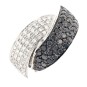 Bague diamants noirs et blancs 0.83 carat en or blanc