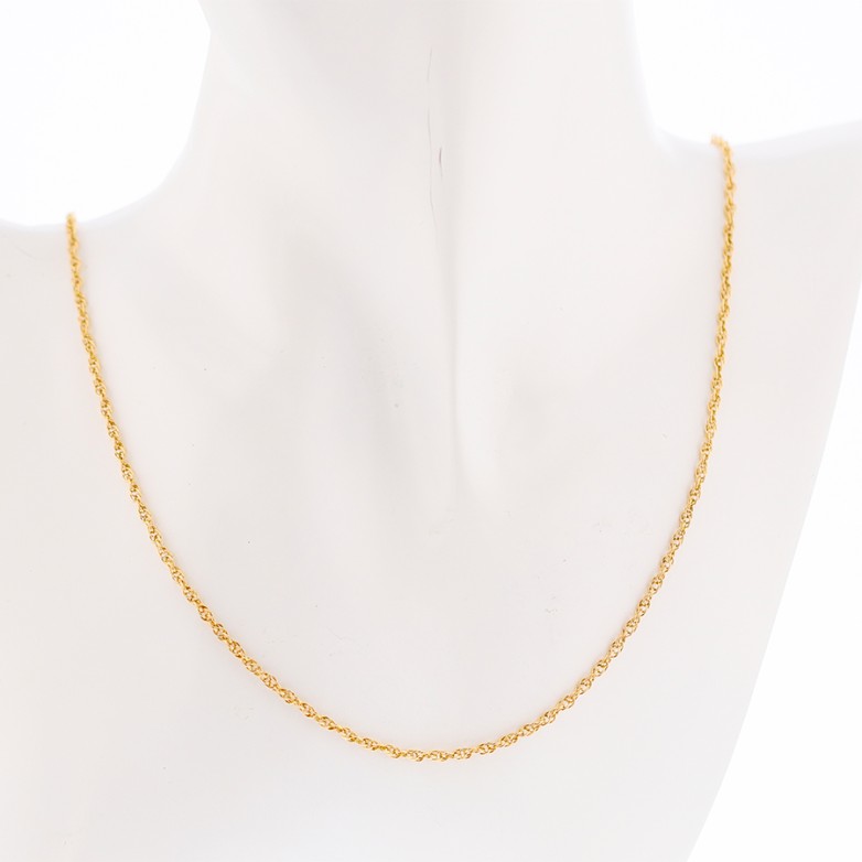 Twisted link necklace in...