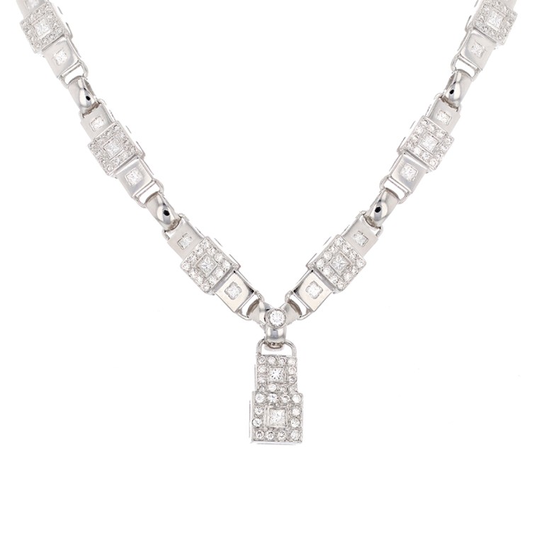 Necklace diamonds 2.41...