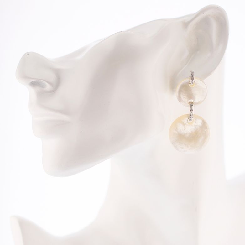 boucle d'oreille or gris diamant 