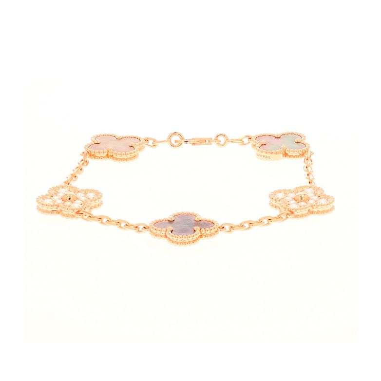 Bracelet or rose signé 