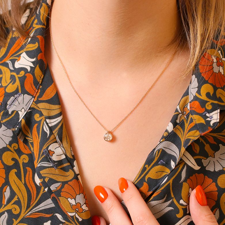 Collier or rose diamant (s) 