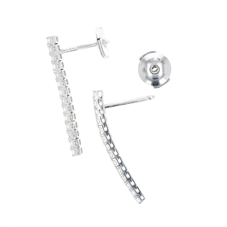 Boucles d'oreilles or gris diamant (s) signé 