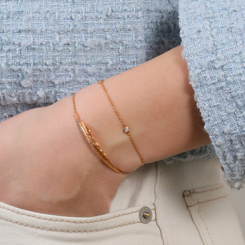 Feather bracelet diamonds...