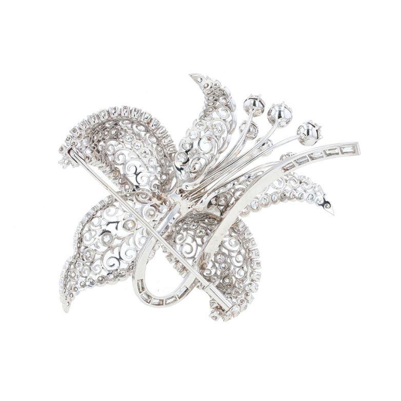 Broche or gris diamant(s) t. ancienne 