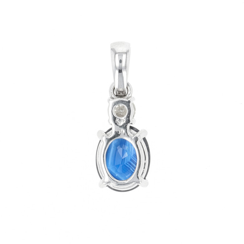 Pendant sapphire 2.53...