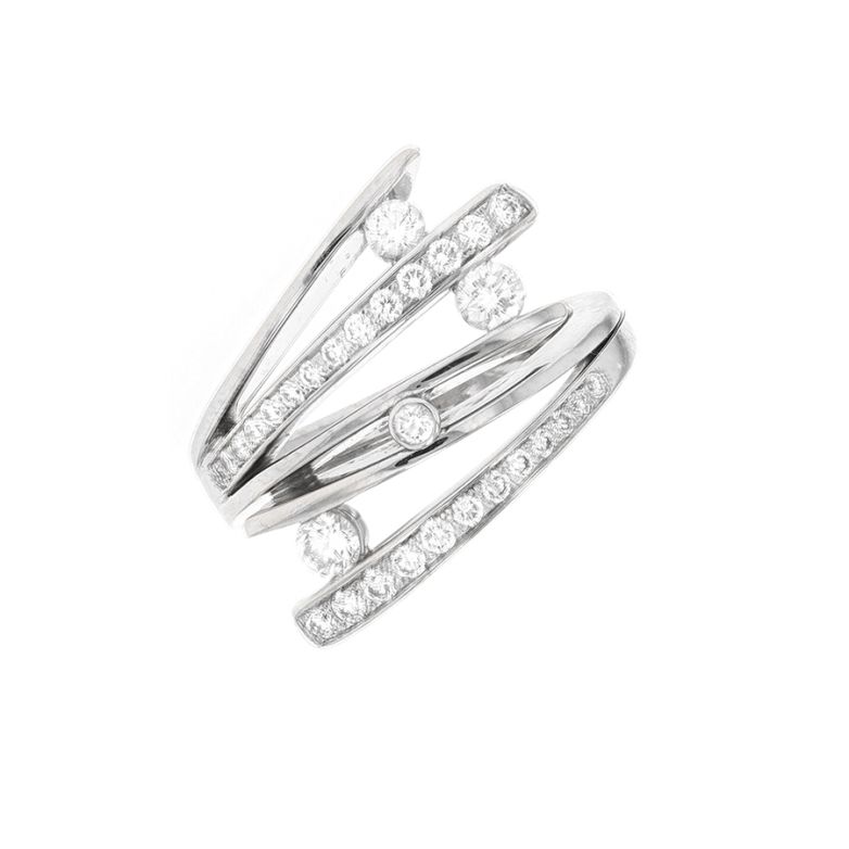 Bague or gris diamant (s)