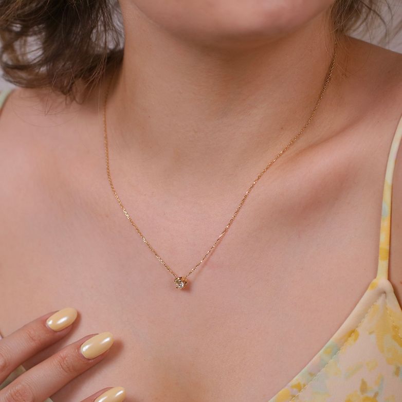 Collier or jaune diamant (s) 