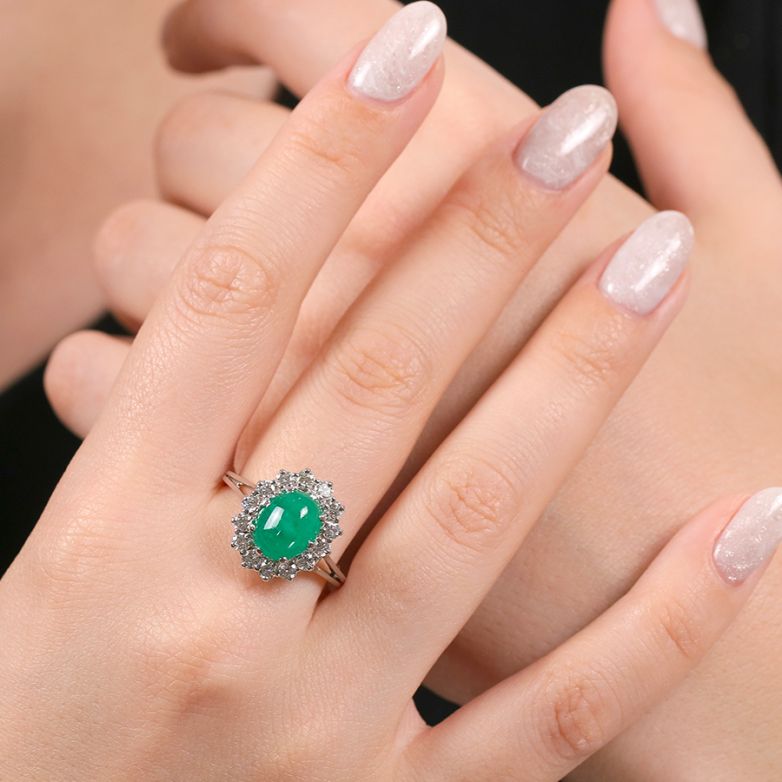 Bague or gris émeraude et diamant(s) 