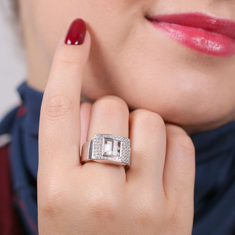 Bague or gris diamant (s) signé 