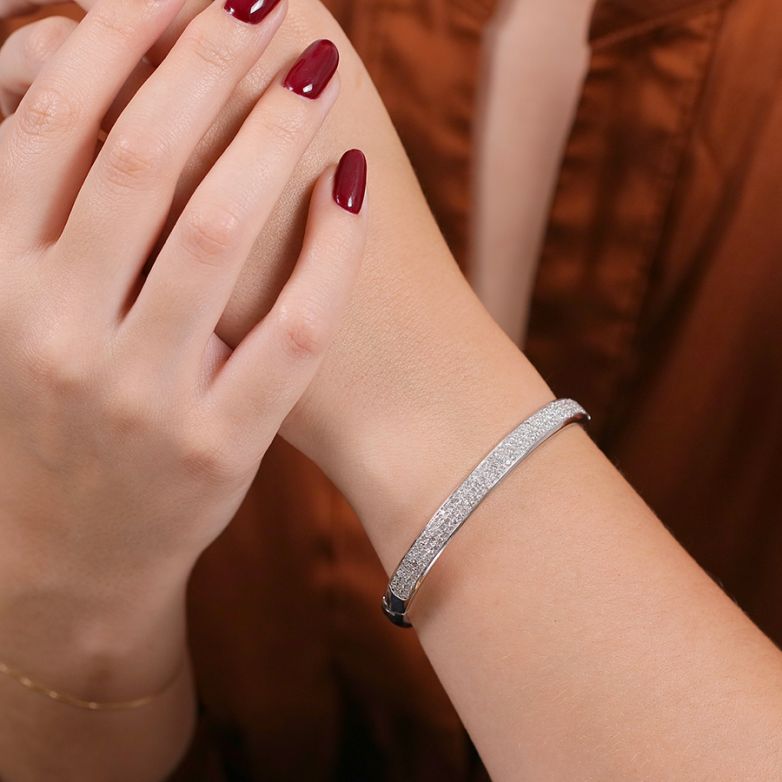 Diamonds bracelet 1.99...