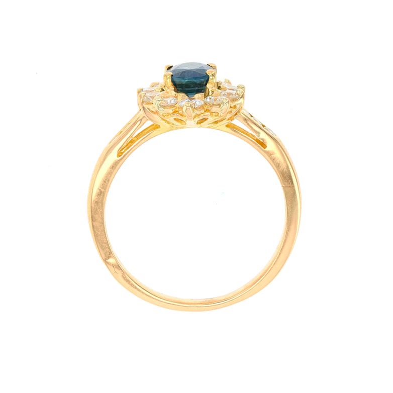 Ring with sapphire 0.93...