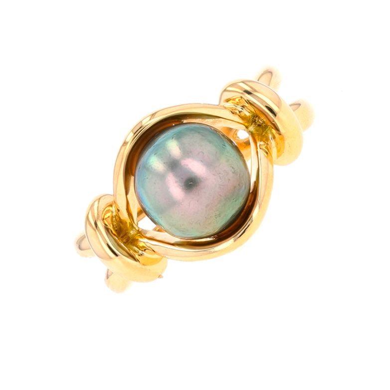 Yellow gold Tahitian pearl...