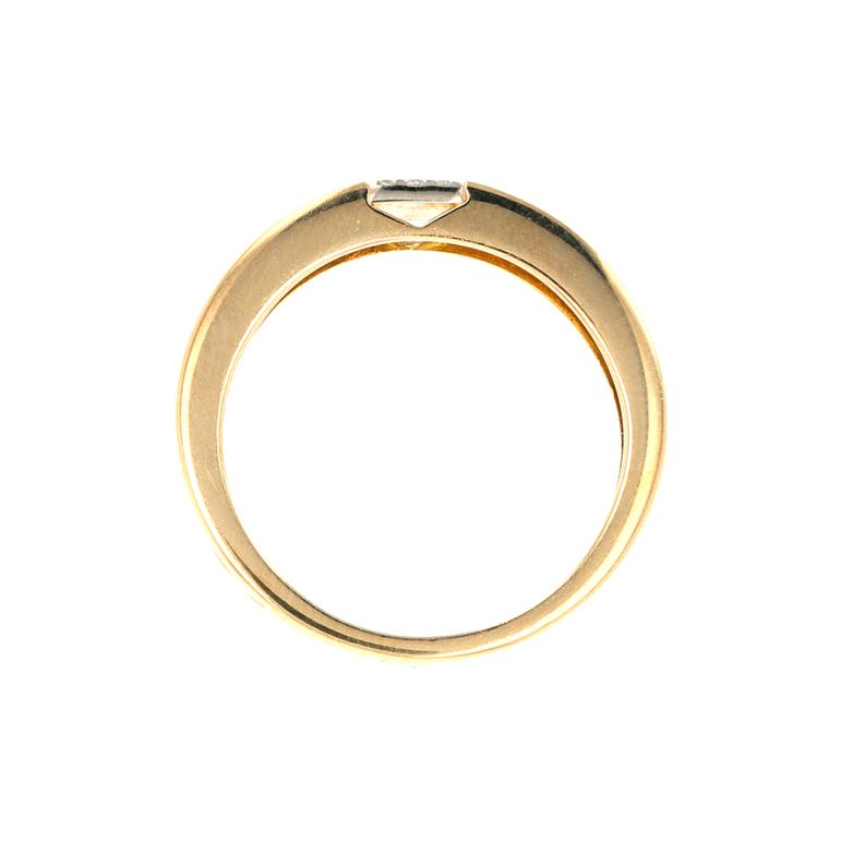 Diamond ring 0.09 carat 2...