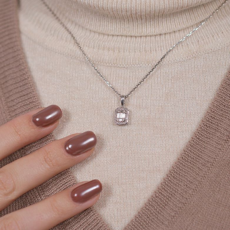 Diamond pendant 0.32 carat...