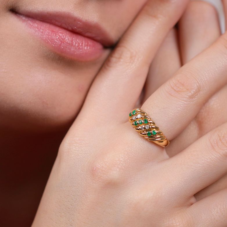 Ring diamonds 0.10 carat...