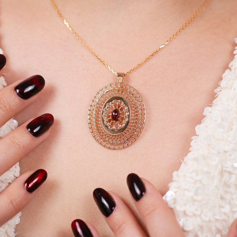 Vintage garnet pendant 1.28...
