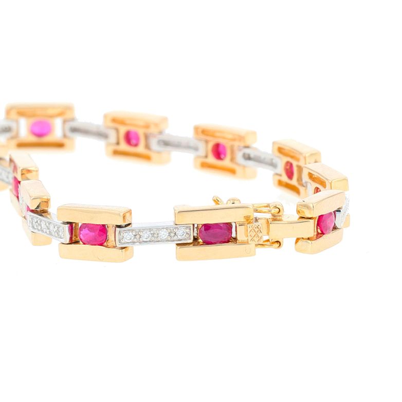2.64 carat ruby and 0.44...