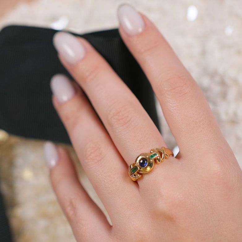 Ring emeralds 0.09 carat...