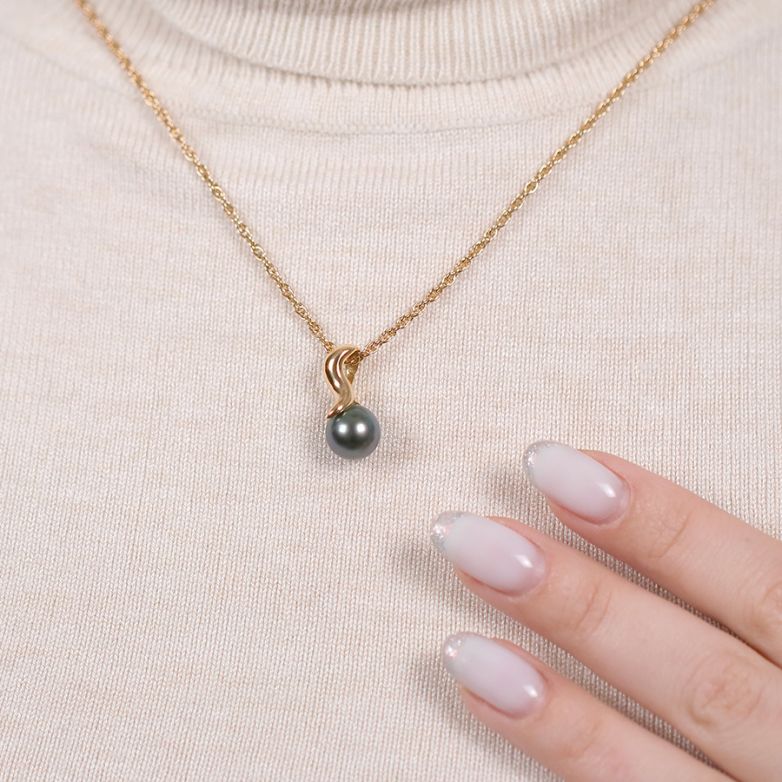 Tahitian pearl pendant,...