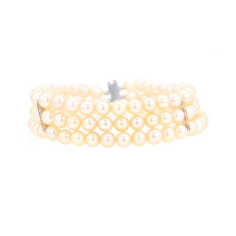 Pearl bracelet white gold...