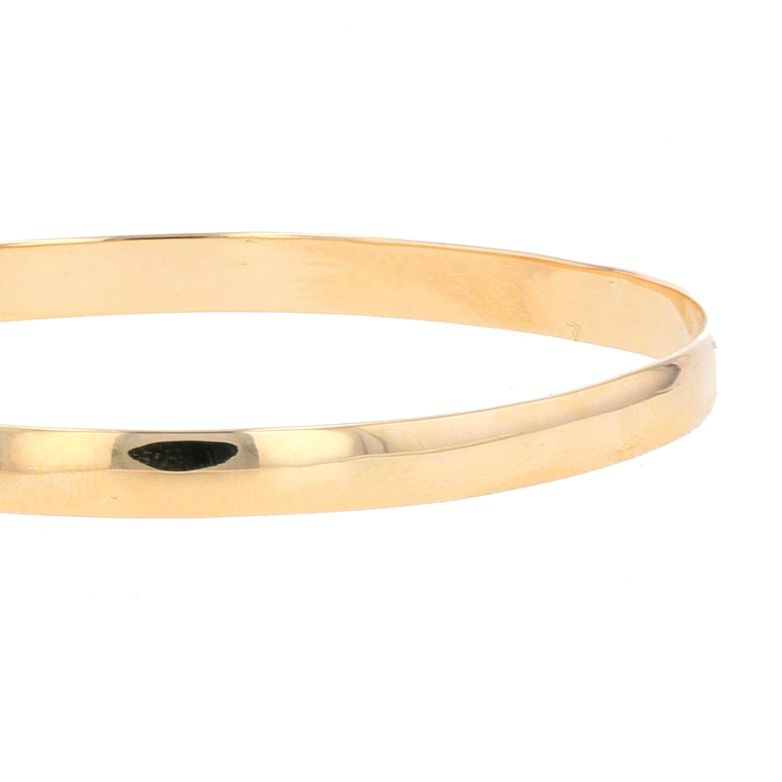 13g yellow gold bangle...
