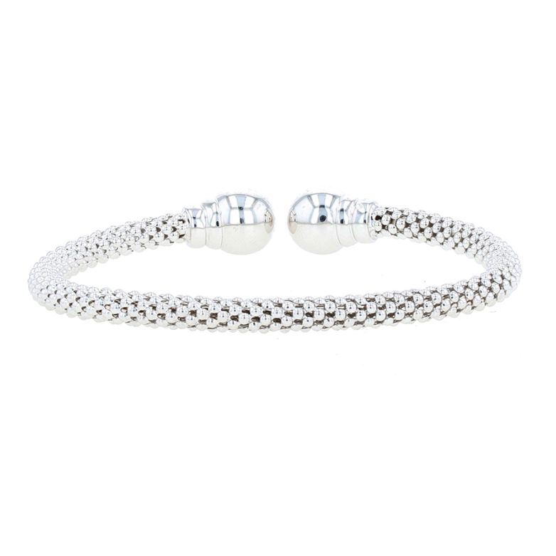 17.50g white gold bangle...