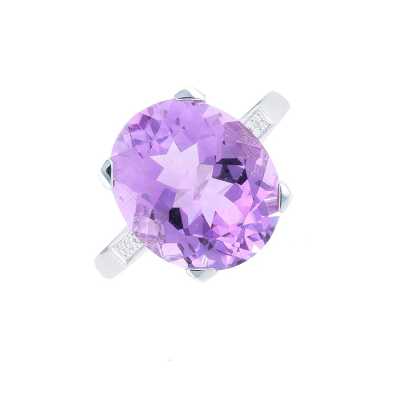 MAUBOUSSIN ring amethyst...