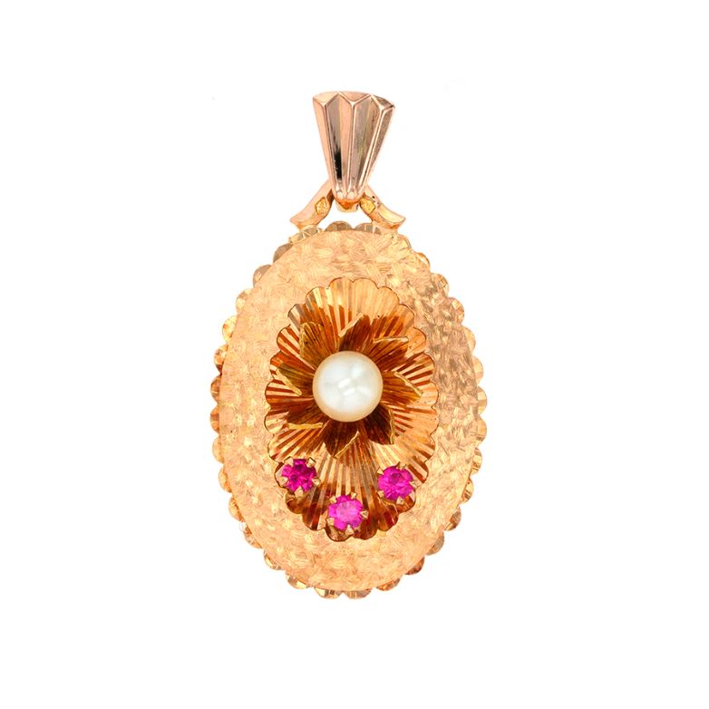 Vintage yellow gold...