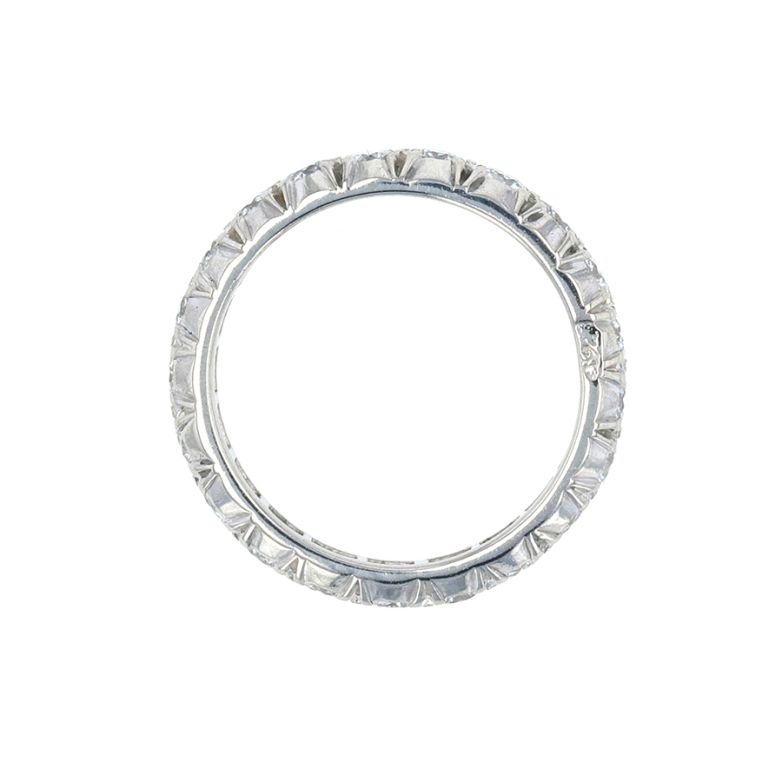 Wedding band full round...