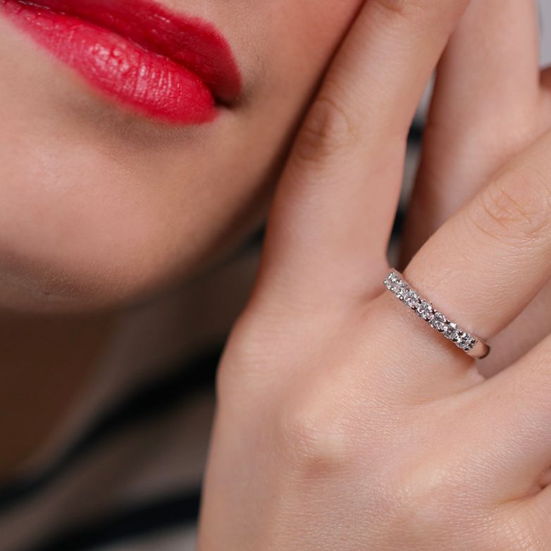 Diamond wedding band 0.52...
