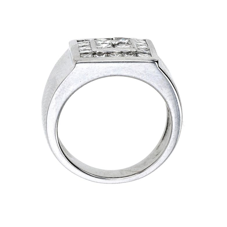 Ring diamonds 1 carat white...