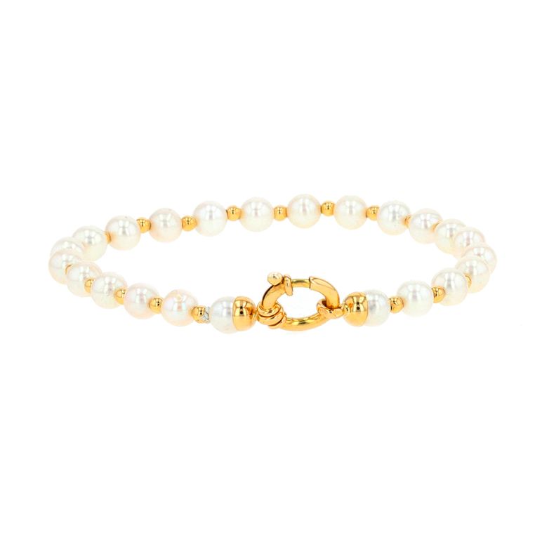 Freshwater pearl bracelet...