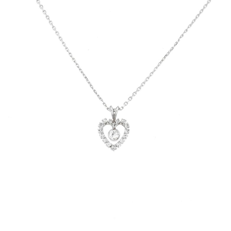 Heart necklace diamonds...