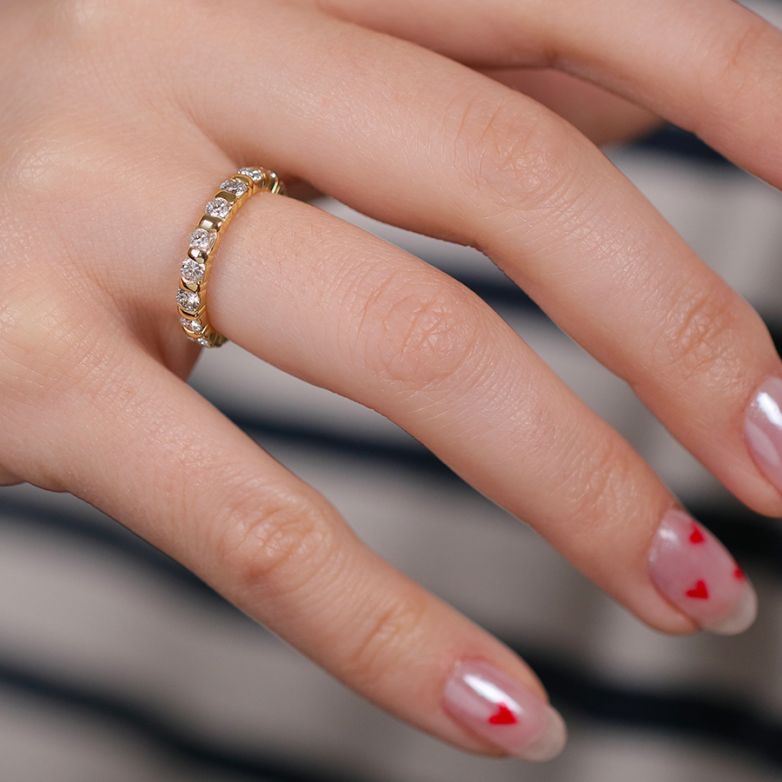 Diamond wedding band 1.70...