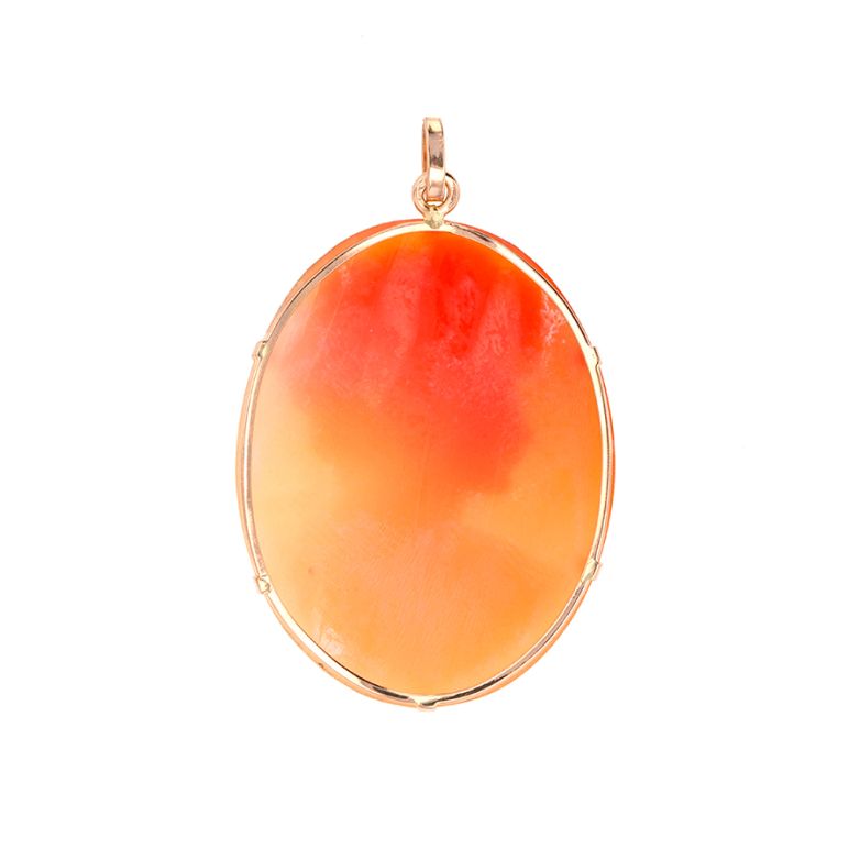 Yellow gold Cameo pendant...