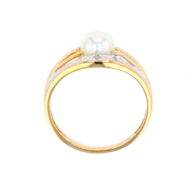 Diamond pearl ring 0.03...