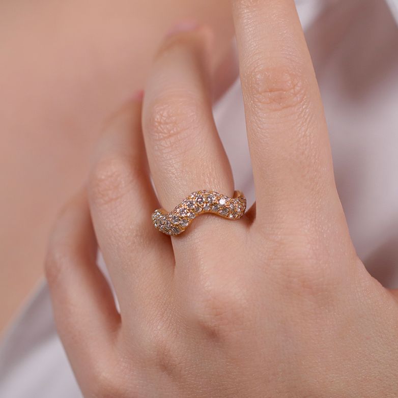 Diamond ring 1.05 carat...