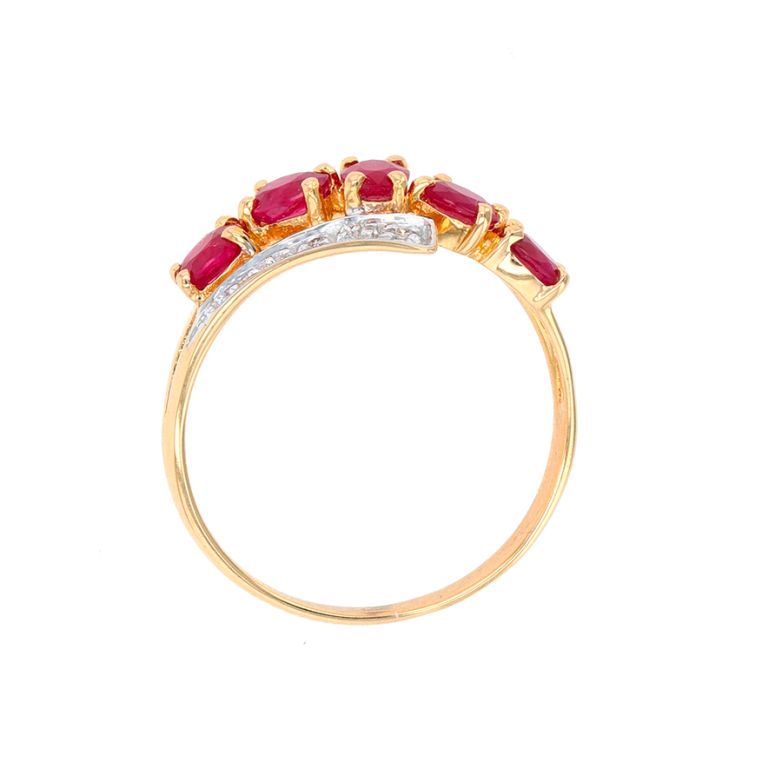 Ring ruby 0.60 carat and...