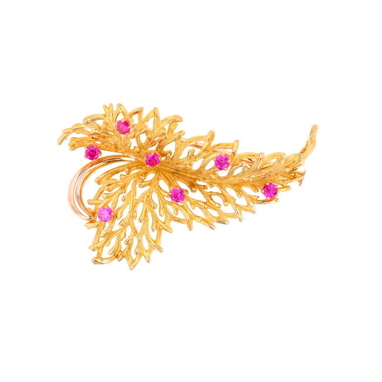0.28 carat rubies vintage...