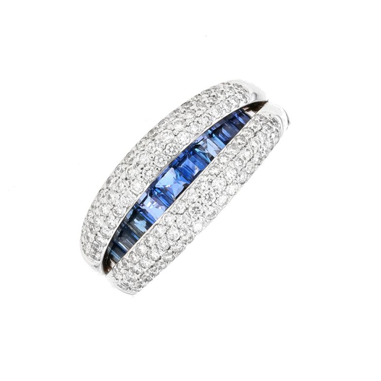 Ring with sapphires 1.17...