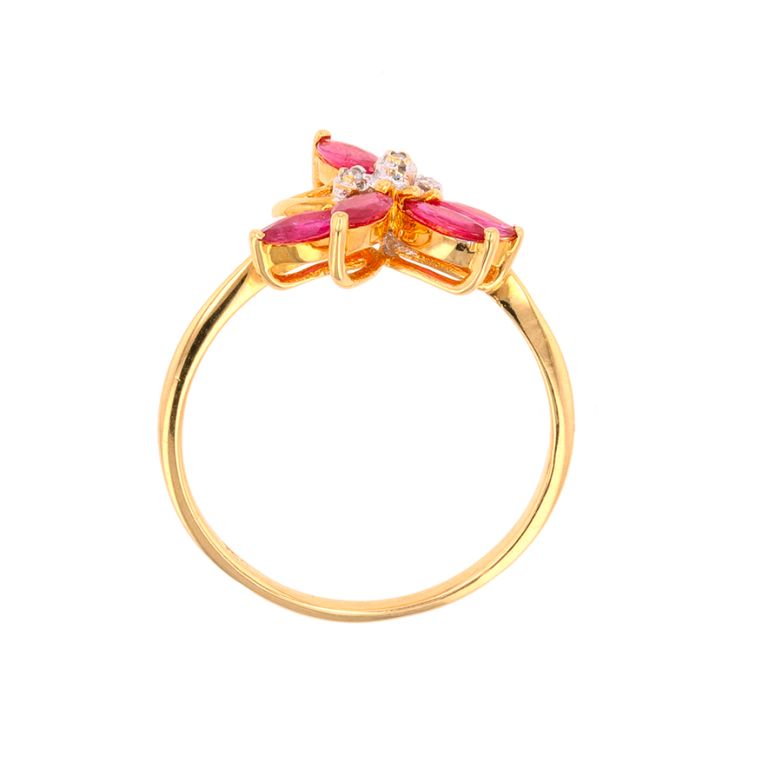 Ring ruby 0.60 carat and...