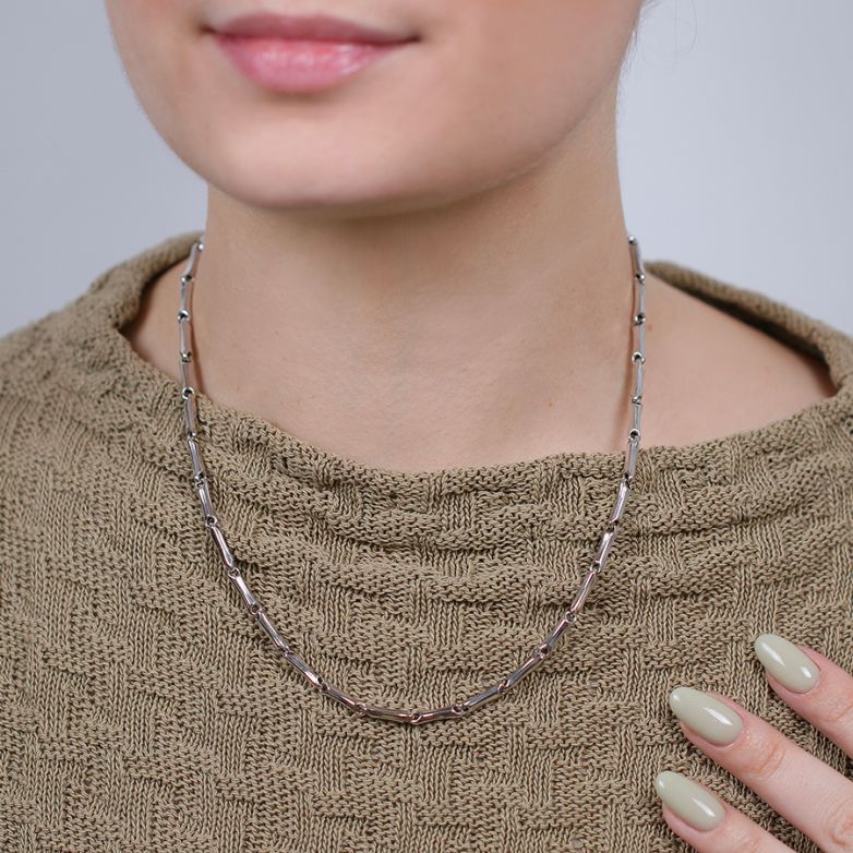Necklace signed Chimento...