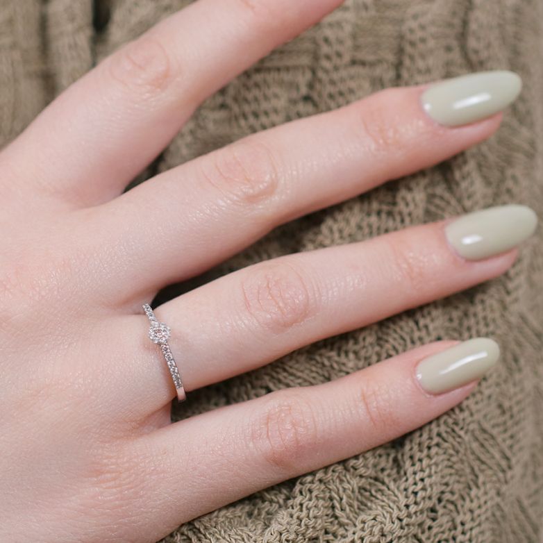 Diamond ring 0.19 carat...