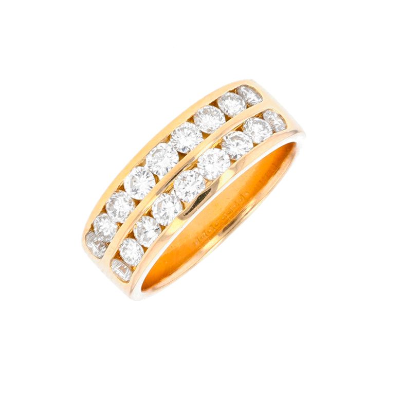 Double row diamond ring...