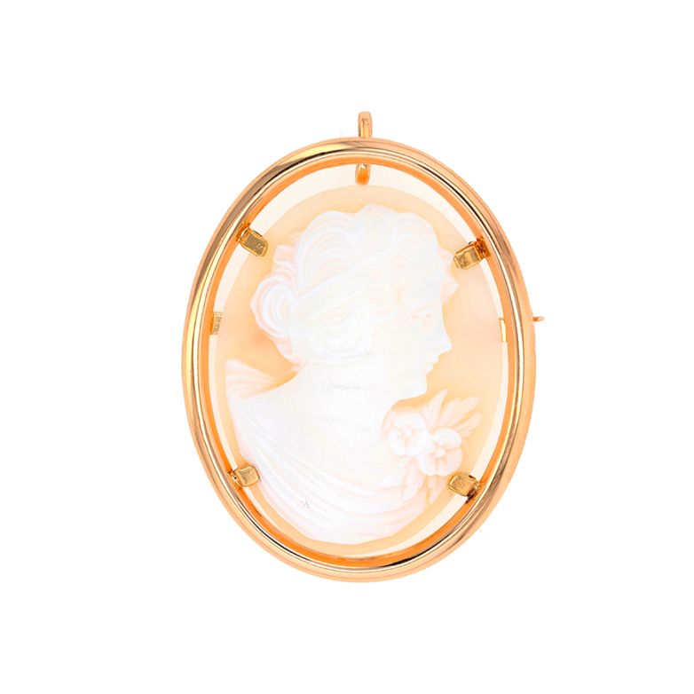 Yellow gold Cameo pendant...