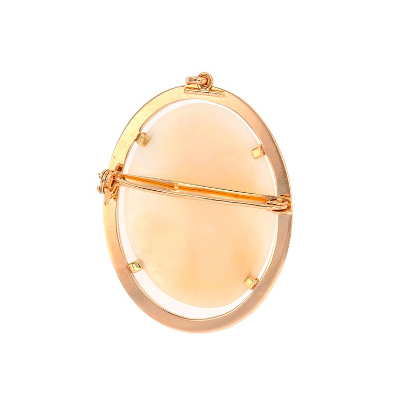 Yellow gold Cameo pendant...