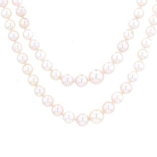 Double strand yellow gold...
