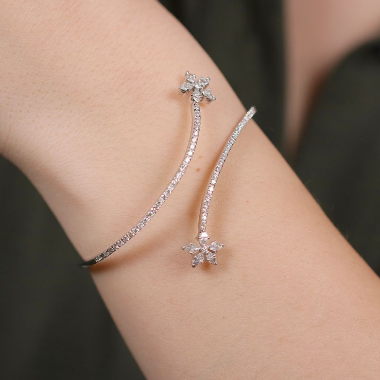Star bracelet diamonds 2...